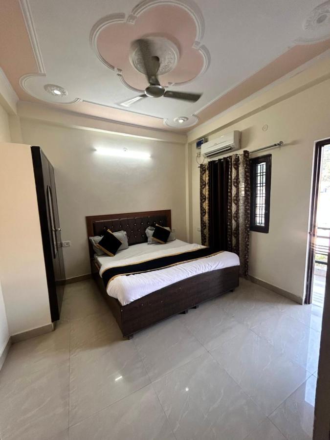 Chandra Palace Rishikesh Exterior photo