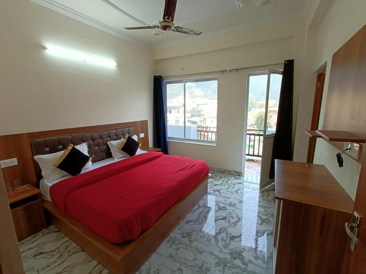 Chandra Palace Rishikesh Exterior photo